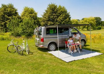 Alles rund um die Wohnmobil Markise, wie Dach-, Fenstermarkisen und Adapter in deinem Camping Online-Shop